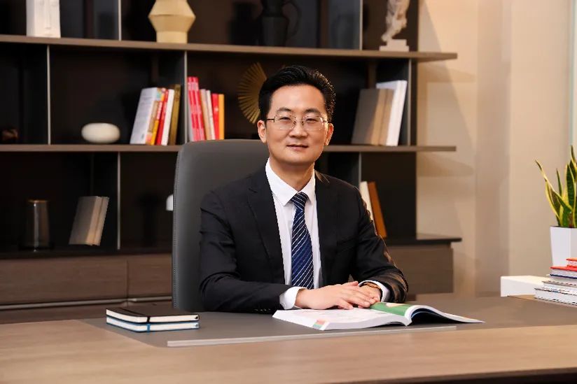 新华网专访 | 大众娱乐集团CEO陈雪强：打造“新国货”标杆，，代表民族品牌走向天下！