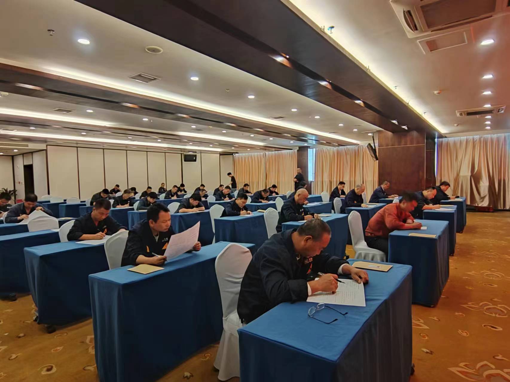 微信图片_20231018143108.jpg 微信图片_20231018143108.jpg