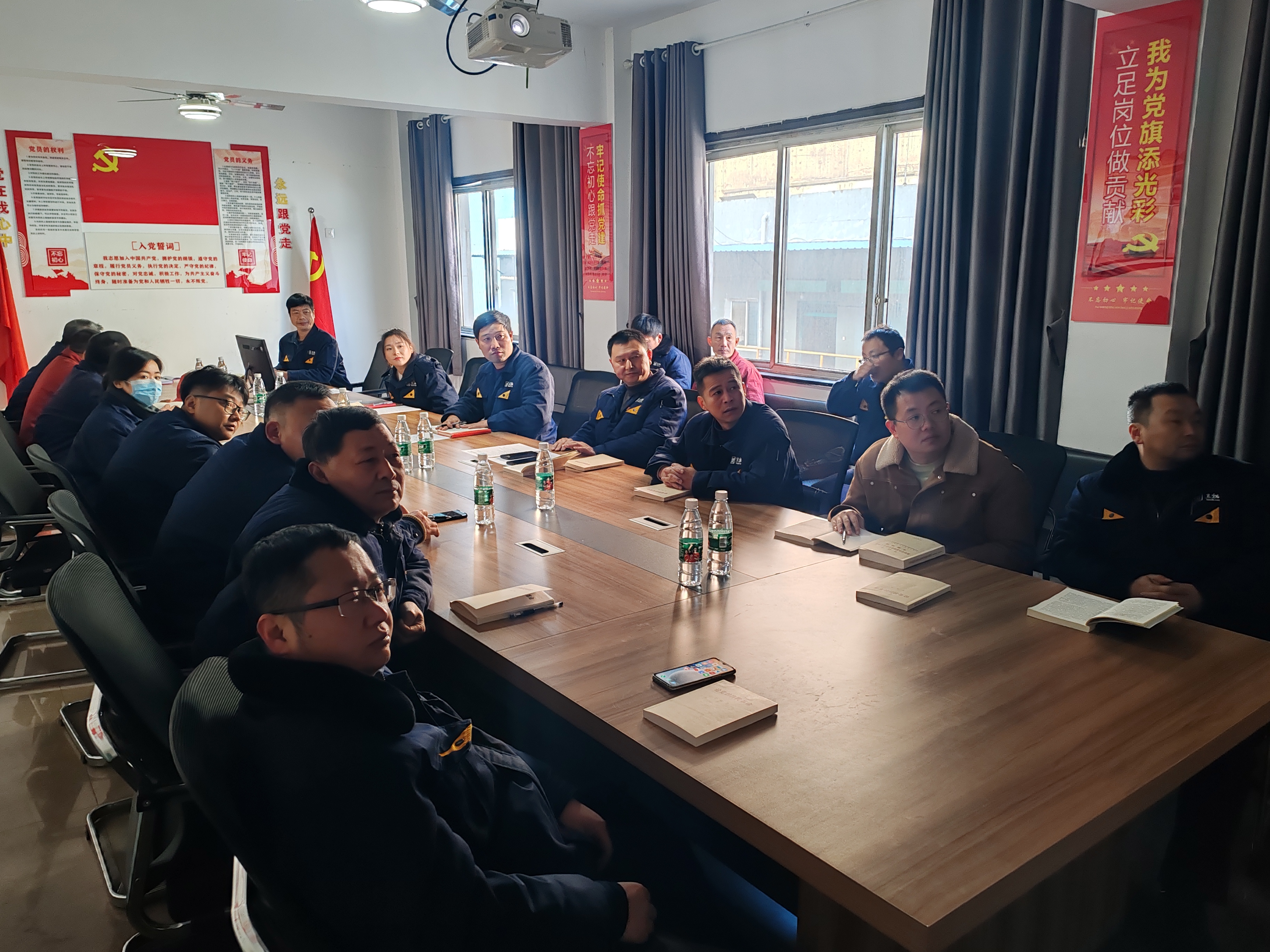 发展清廉教育警示教育工作.jpg