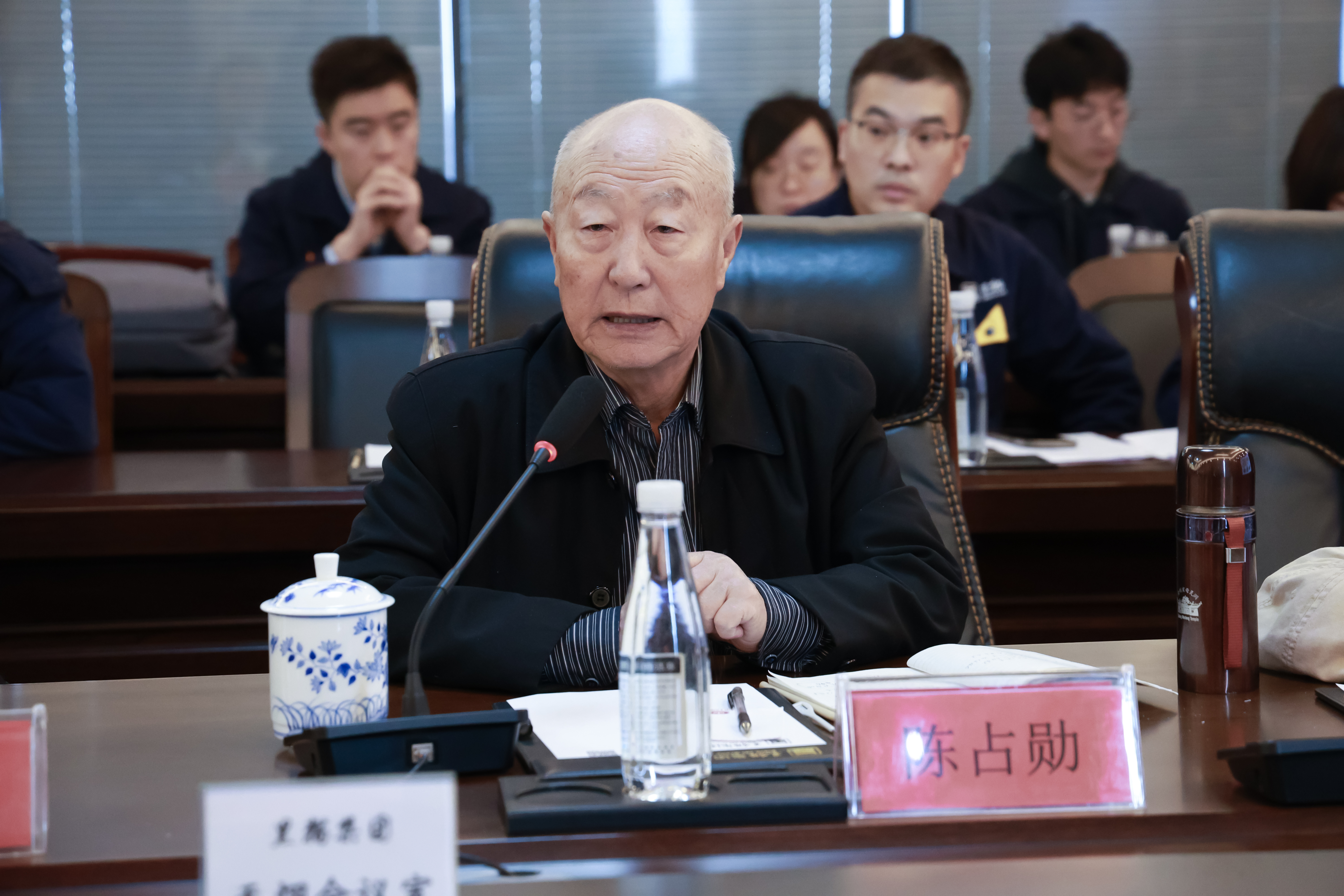 图片2.jpg 图片2.jpg