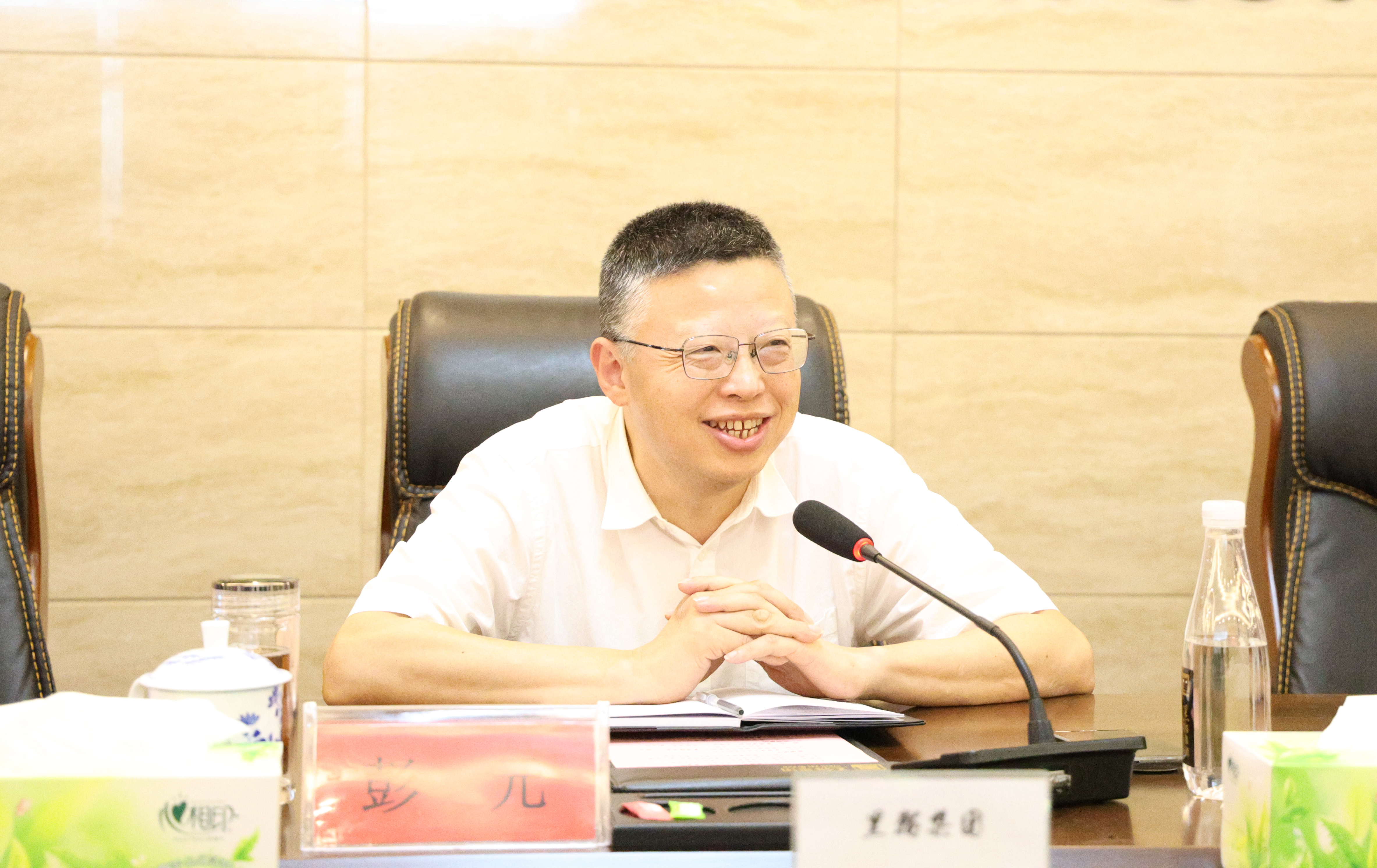 图片4.jpg 图片4.jpg