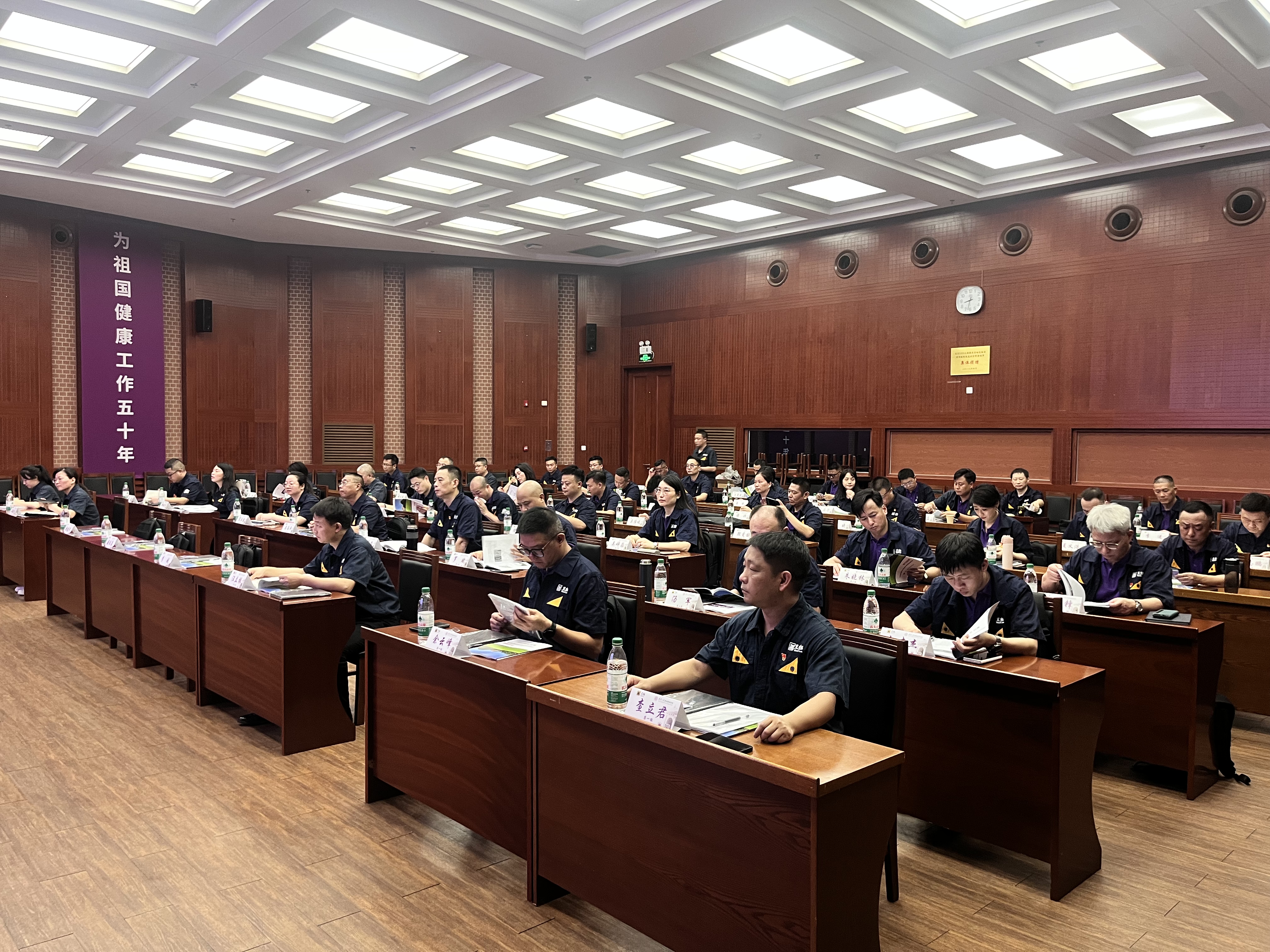 图片6.jpg 图片6.jpg