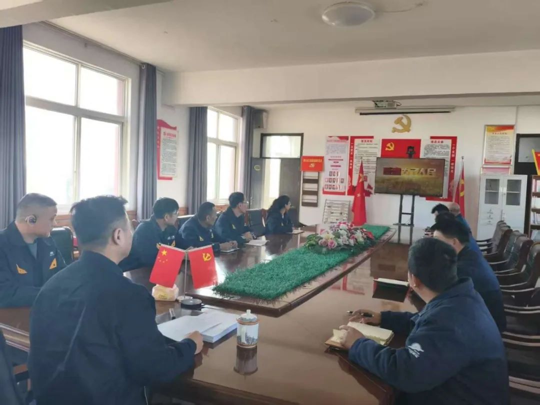旁观廉政教育片.jpg